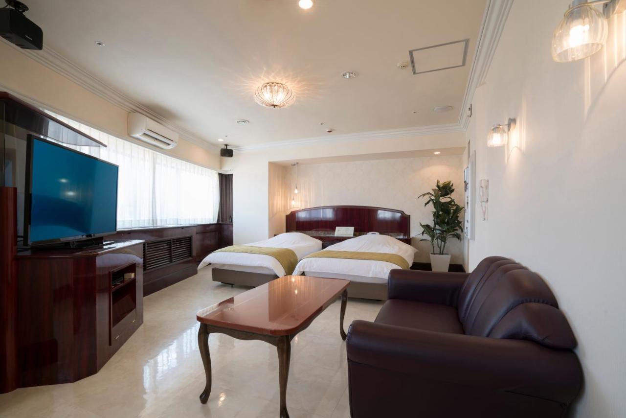 Hotel Alps (Adults Only) Осака Екстер'єр фото